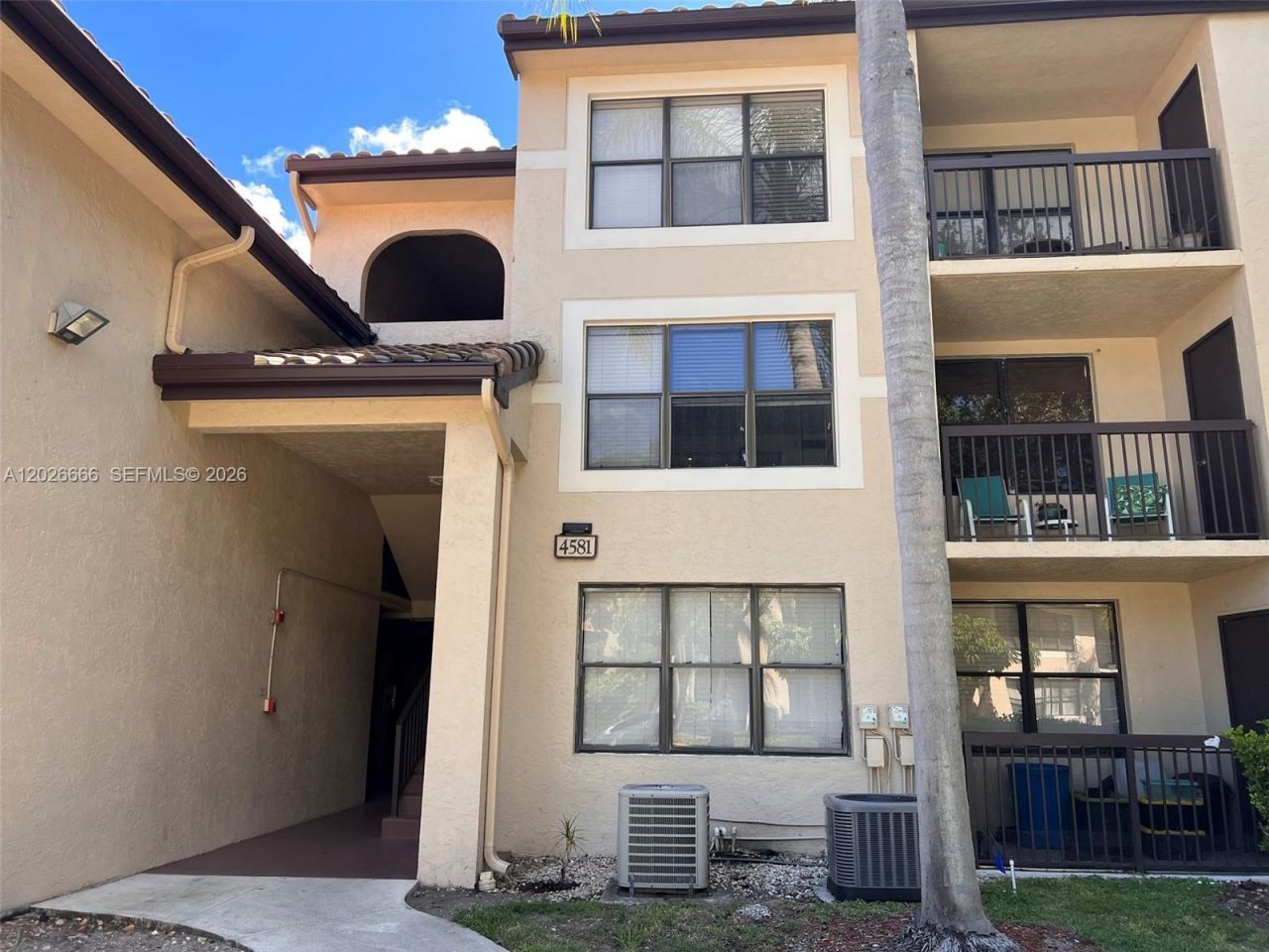 4581 W Mcnab Rd , Unit 20, Pompano Beach, FL 33069 Photo