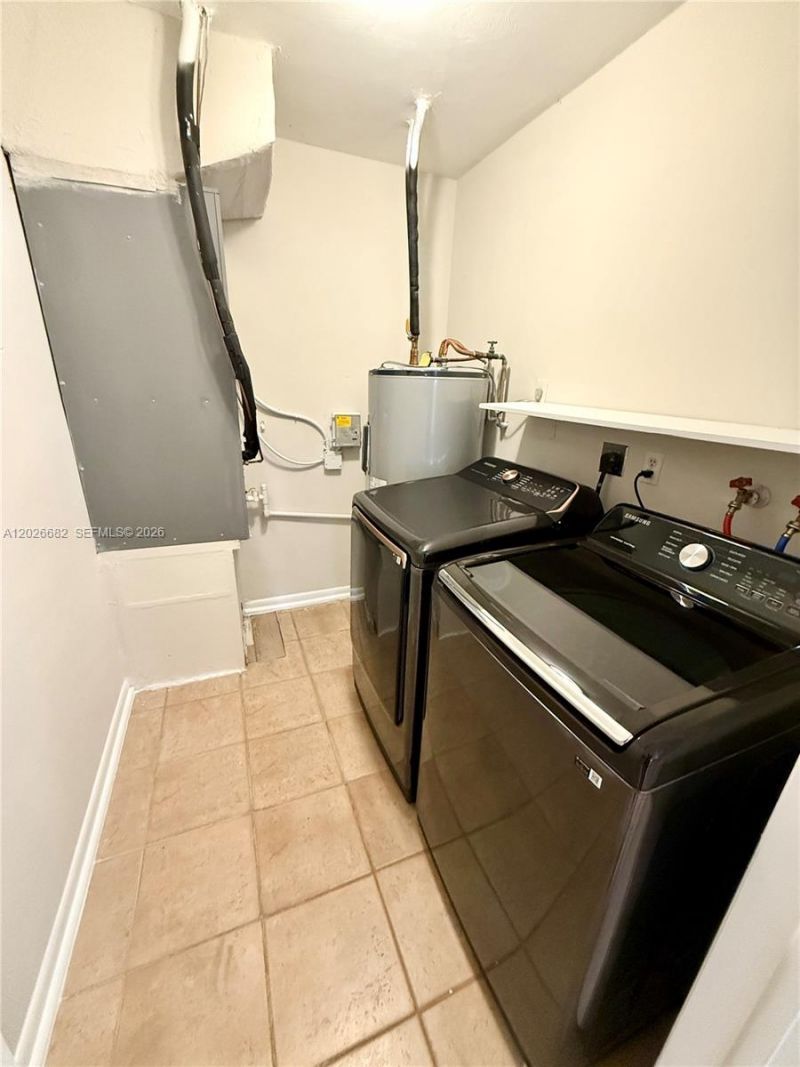 206 SE 3rd Pl , Dania Beach, FL 33004 Photo