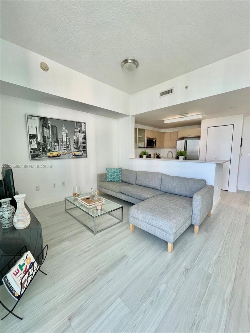 350 NE 24th St, Unit 709, Miami, FL 33137 Photo