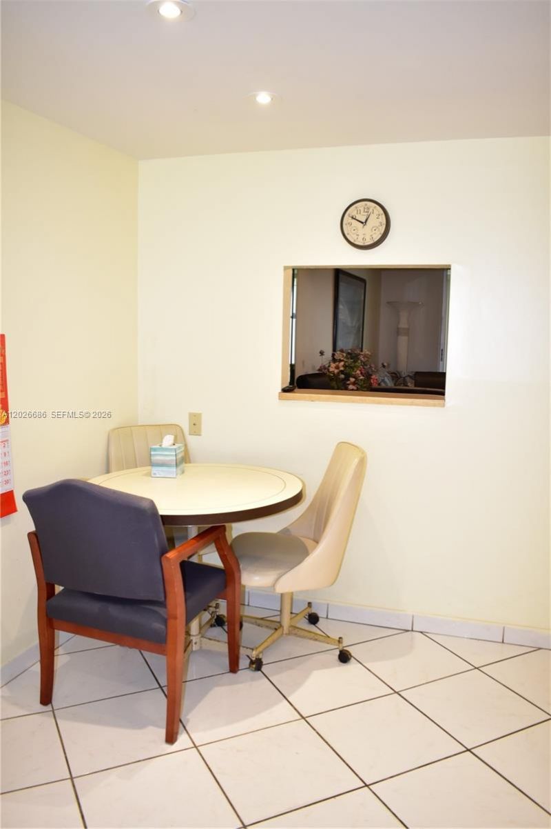 9461 Sunrise Lakes Blvd , Unit 103, Sunrise, FL 33322 Photo