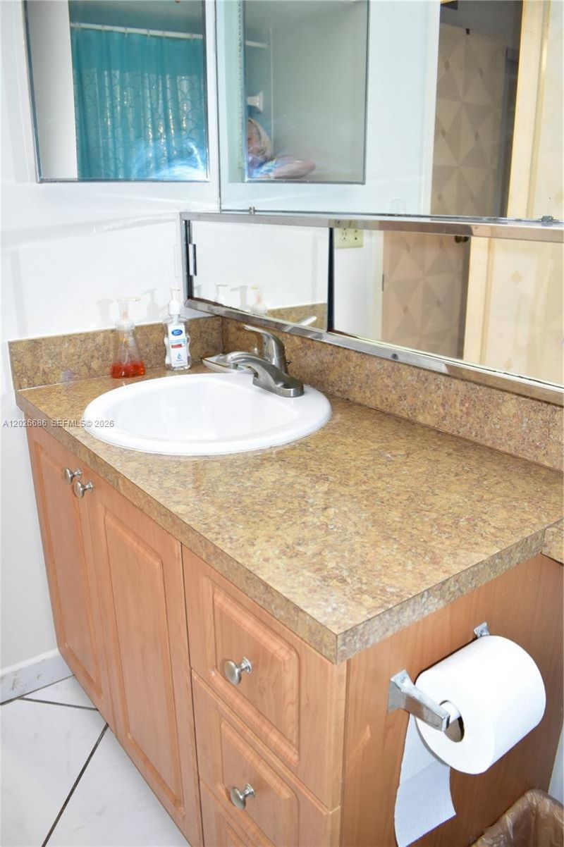 9461 Sunrise Lakes Blvd , Unit 103, Sunrise, FL 33322 Photo