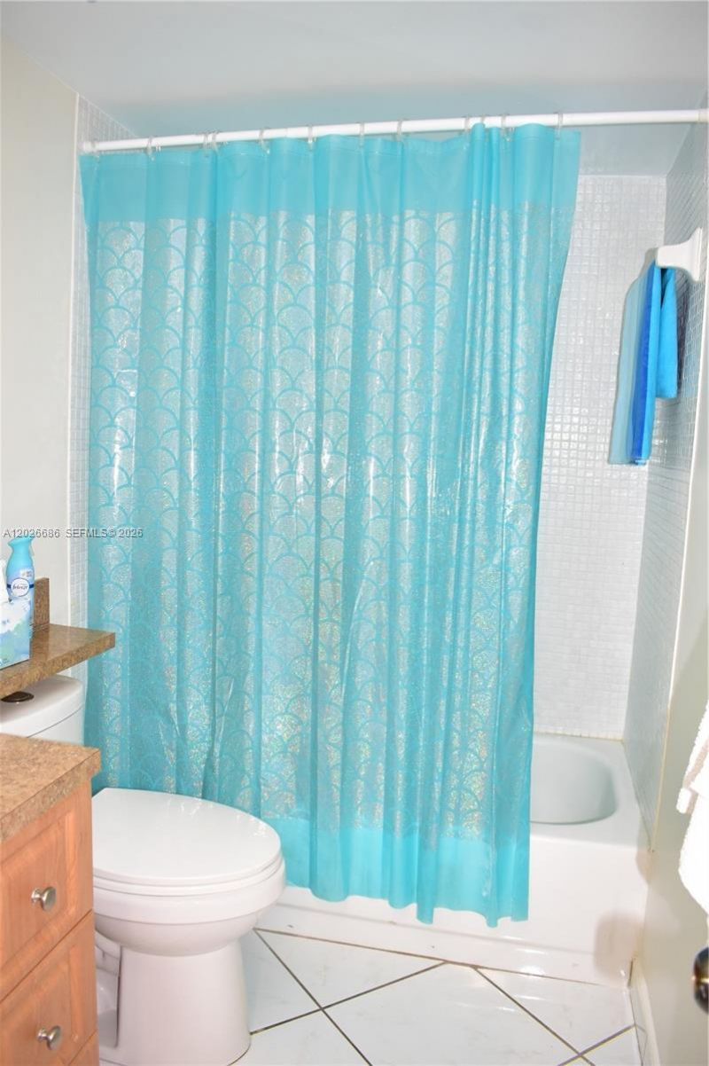 9461 Sunrise Lakes Blvd , Unit 103, Sunrise, FL 33322 Photo