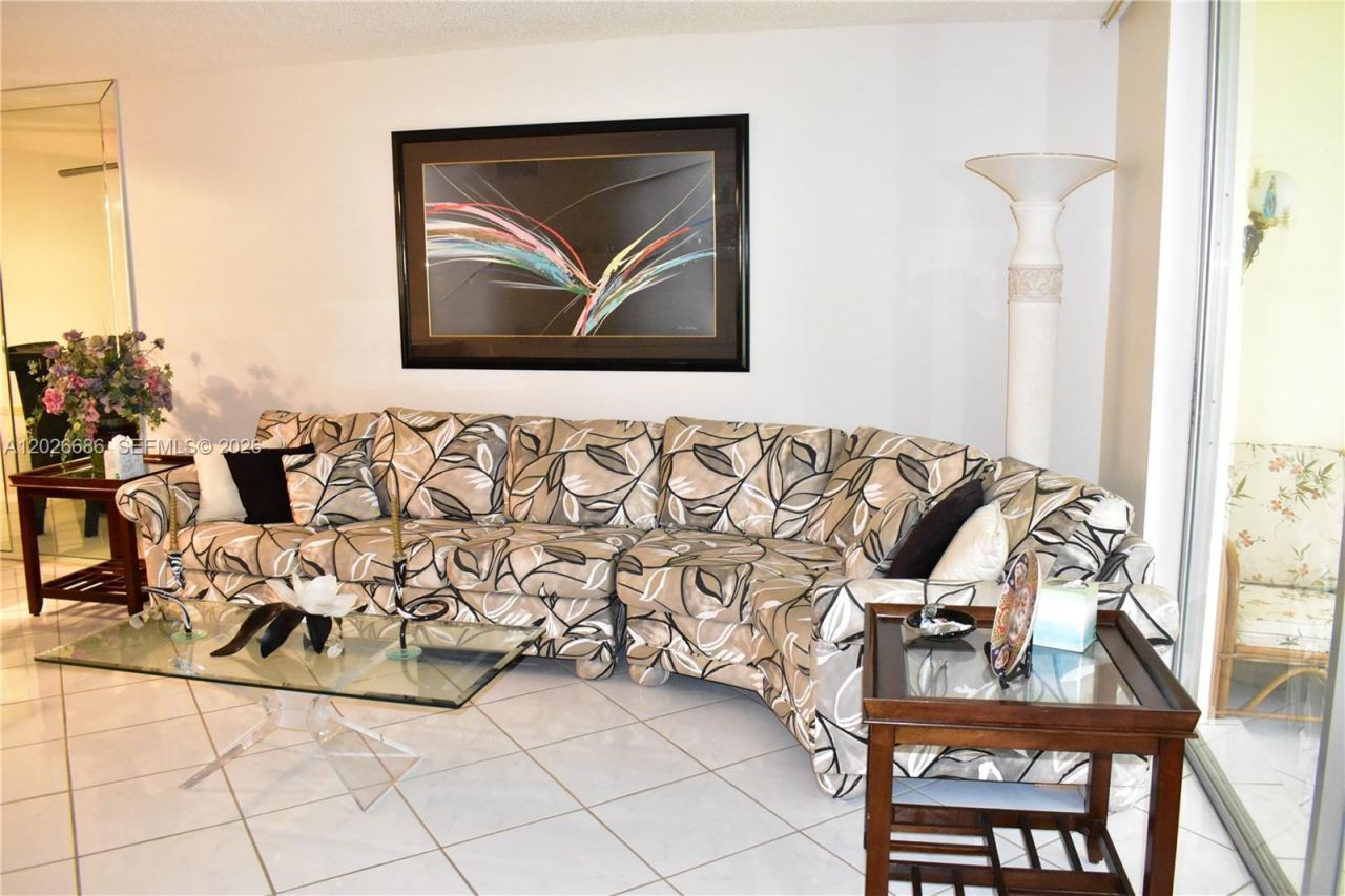 9461 Sunrise Lakes Blvd , Unit 103, Sunrise, FL 33322 Photo