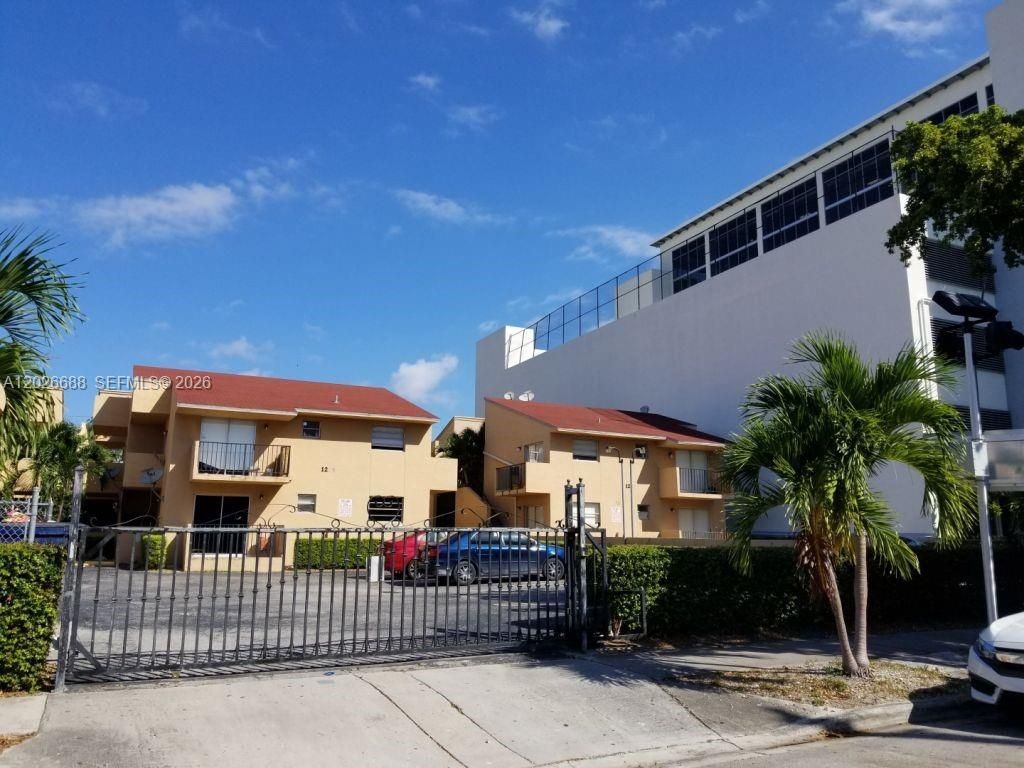 1235 NW 6th St, Unit 3, Miami, FL 33125 Photo