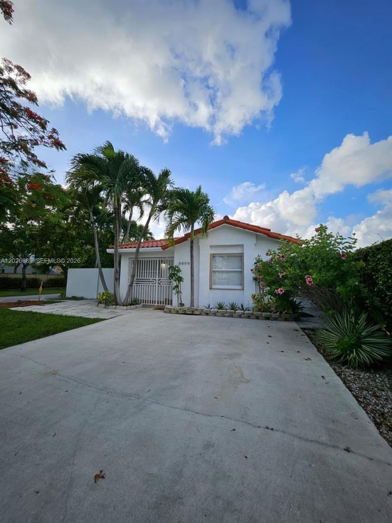 9999 NW 25th Ter , Doral, FL 33172 Photo