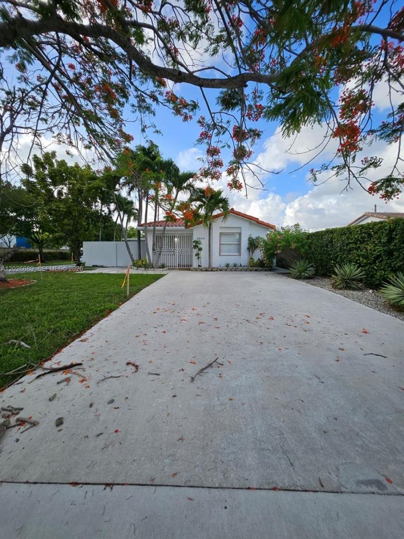 9999 NW 25th Ter , Doral, FL 33172 Photo
