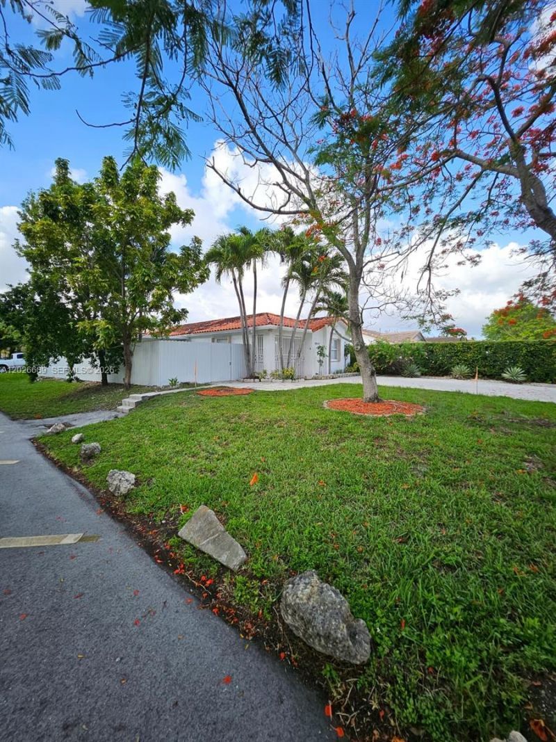 9999 NW 25th Ter , Doral, FL 33172 Photo