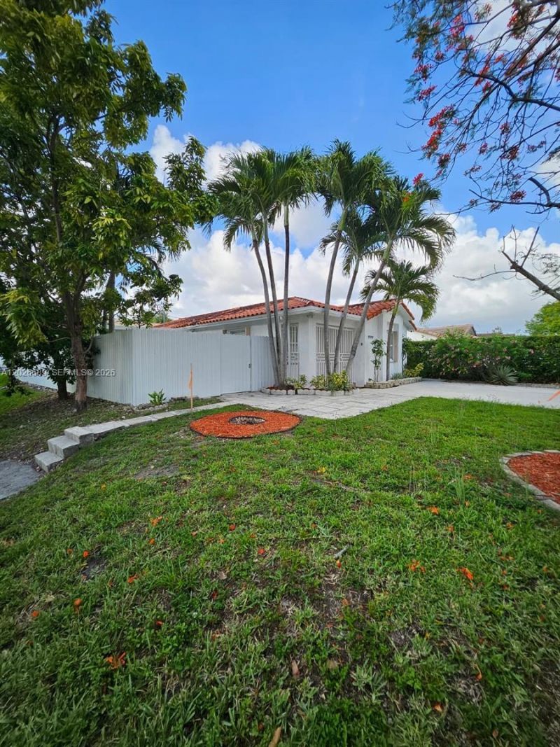 9999 NW 25th Ter , Doral, FL 33172 Photo