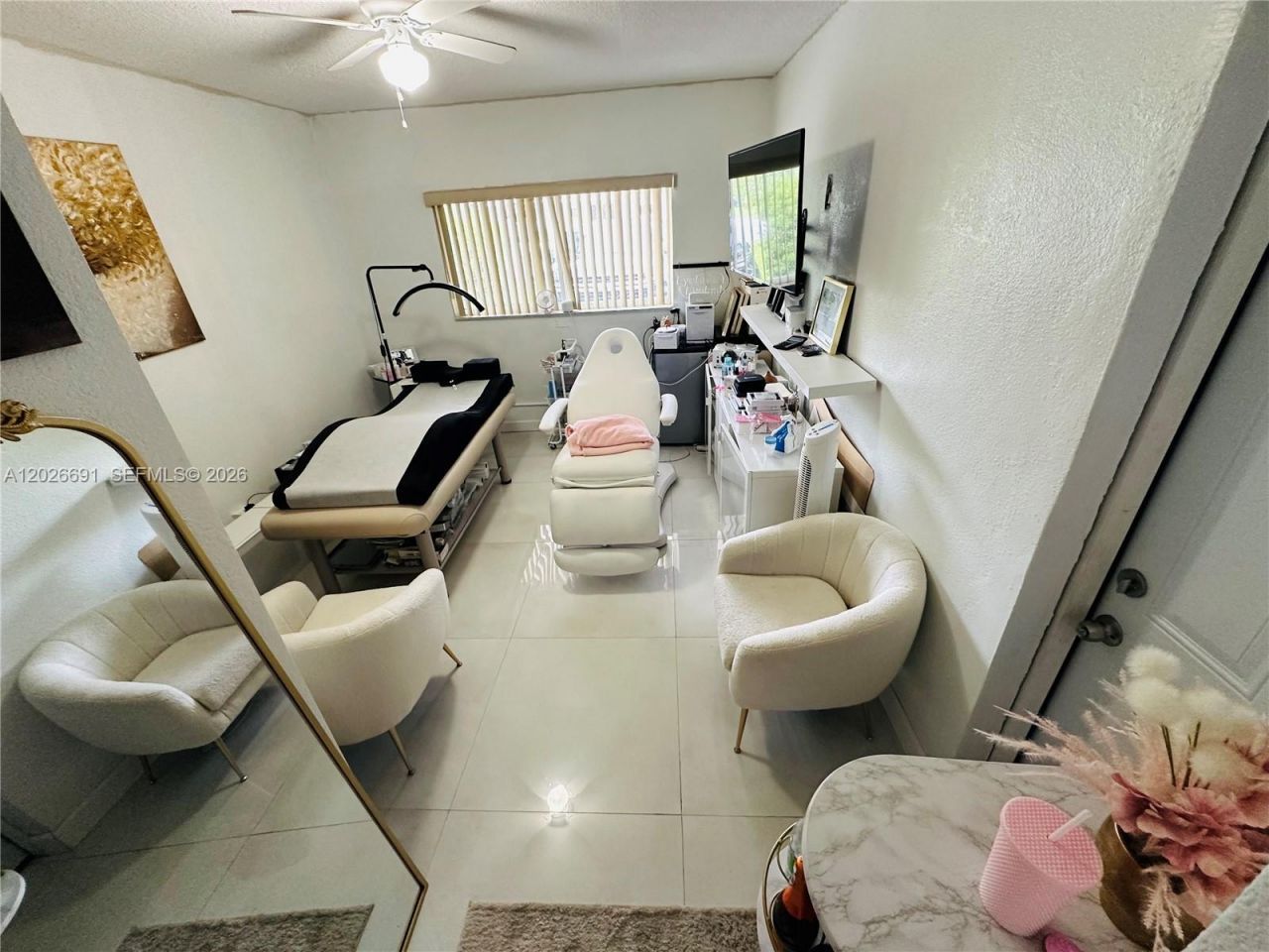 411 SW 10th Ter , Hallandale Beach, FL 33009 Photo