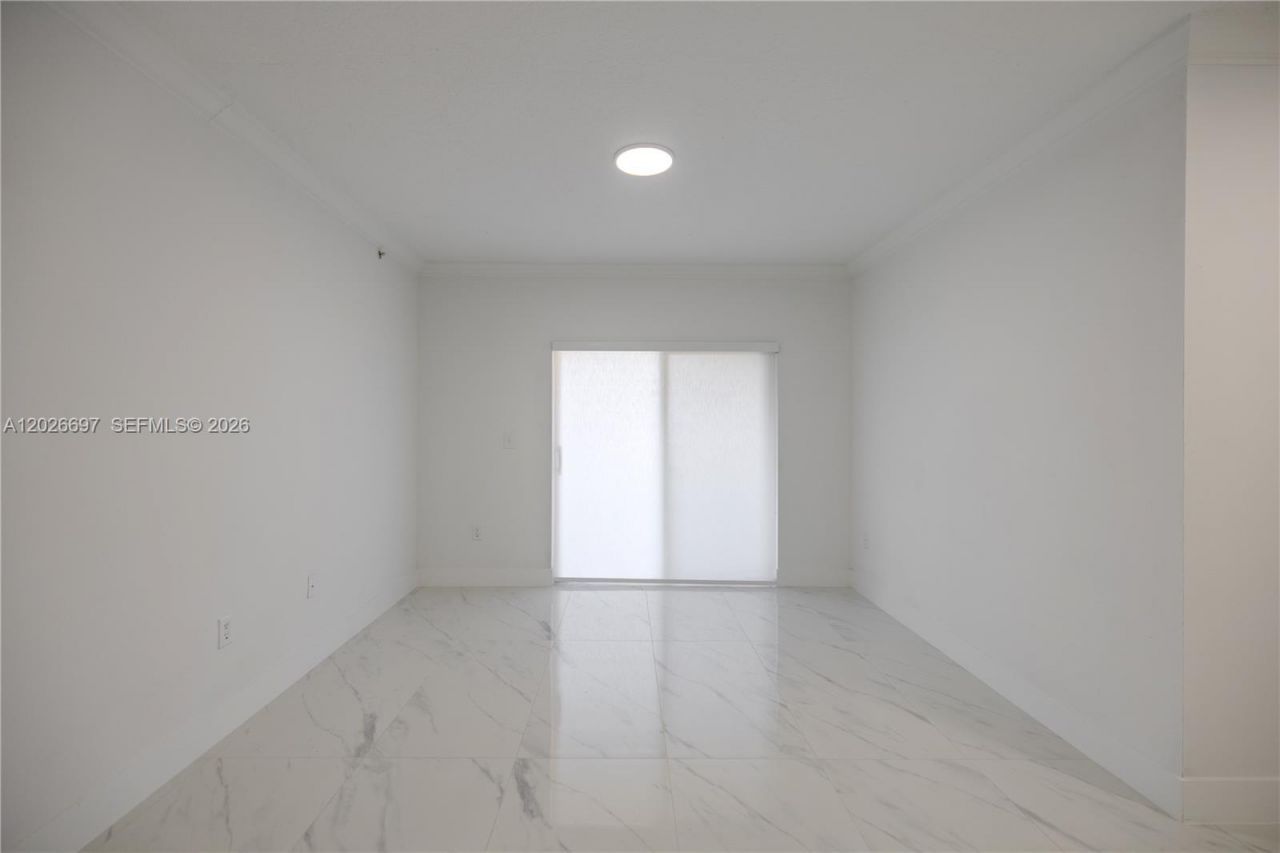 11730 SW 2nd St, Unit 12103, Pembroke Pines, FL 33025 Photo