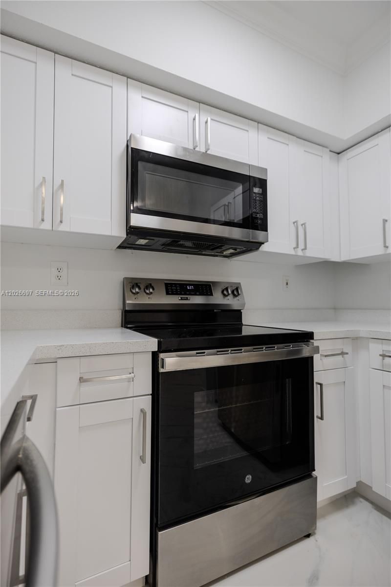 11730 SW 2nd St, Unit 12103, Pembroke Pines, FL 33025 Photo