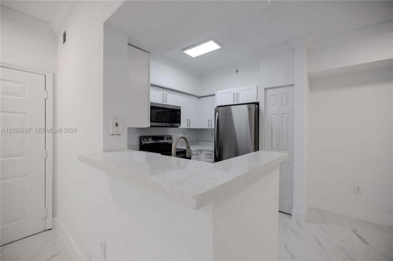 11730 SW 2nd St, Unit 12103, Pembroke Pines, FL 33025 Photo