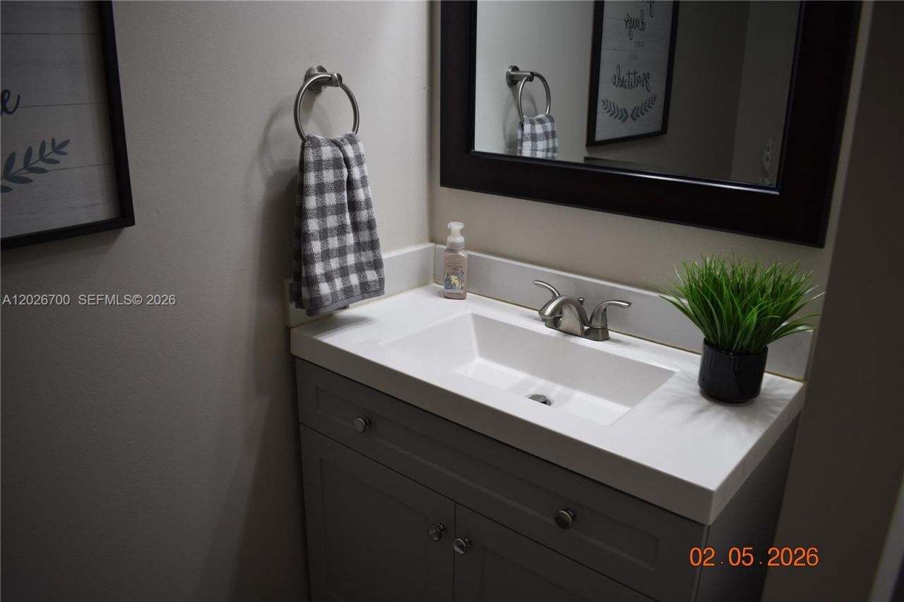 Please Call For Address, Unit B34, Miami, FL 33173 Photo