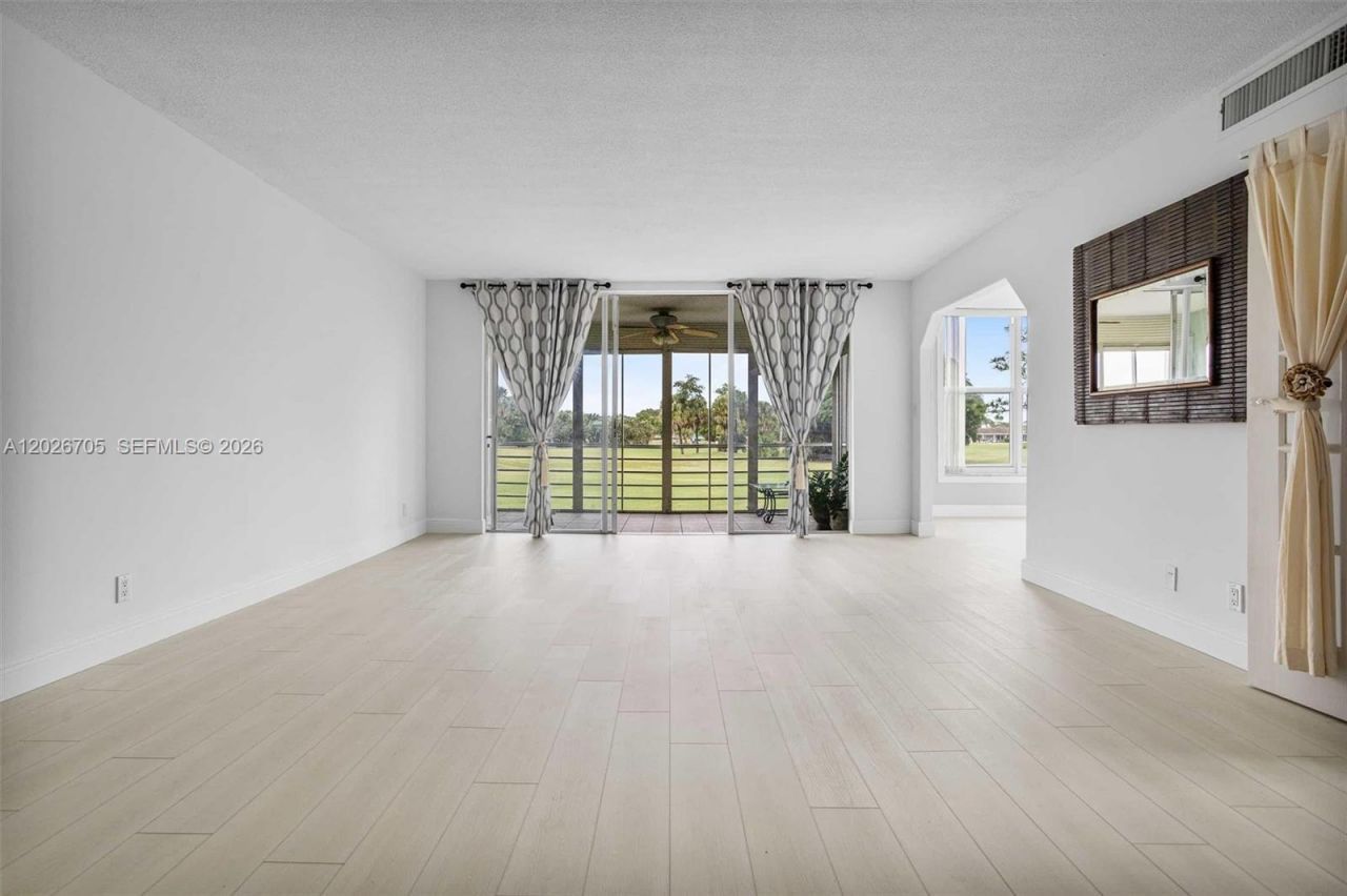 2651 S Course Dr, Unit 201, Pompano Beach, FL 33069 Photo