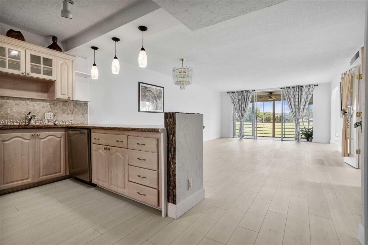 2651 S Course Dr, Unit 201, Pompano Beach, FL 33069 Photo