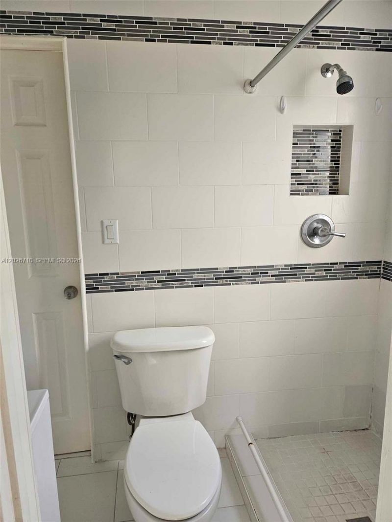 3431 SW 4th St, Unit 1, Miami, FL 33135 Photo