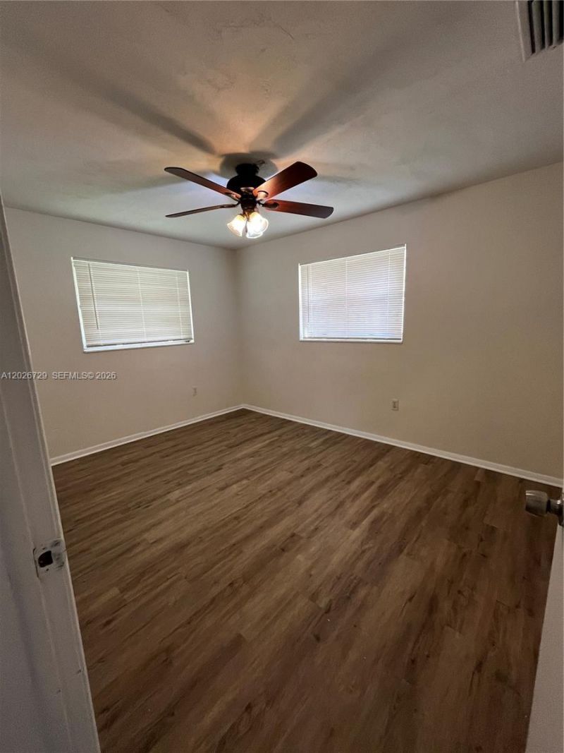 2420 NW 64th Ter , Sunrise, FL 33313 Photo