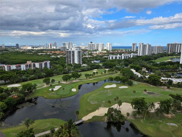 20379 W Country Club Dr , Unit 2531, Aventura, FL 33180