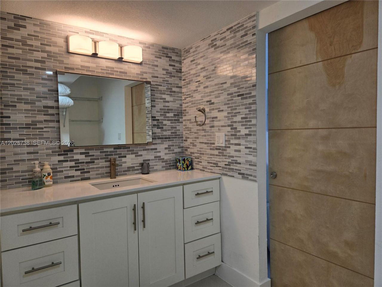 20379 W Country Club Dr , Unit 2531, Aventura, FL 33180 Photo