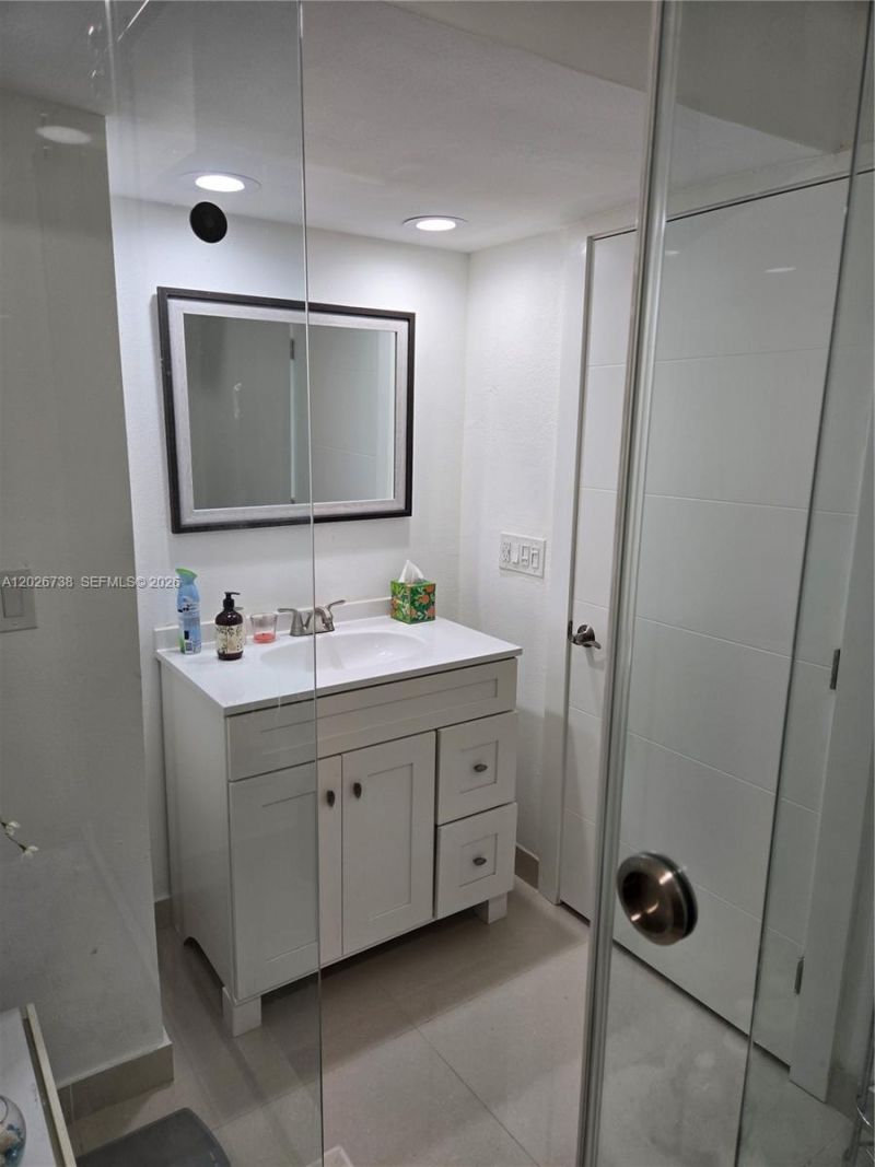 20379 W Country Club Dr , Unit 2531, Aventura, FL 33180 Photo