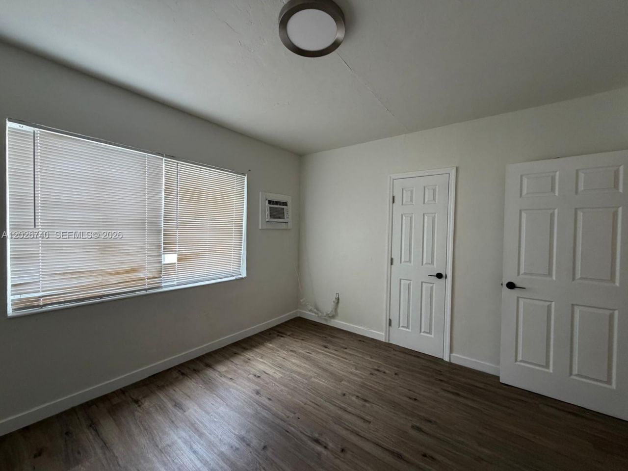 535 SW 7th St , Unit 4, Miami, FL 33130 Photo