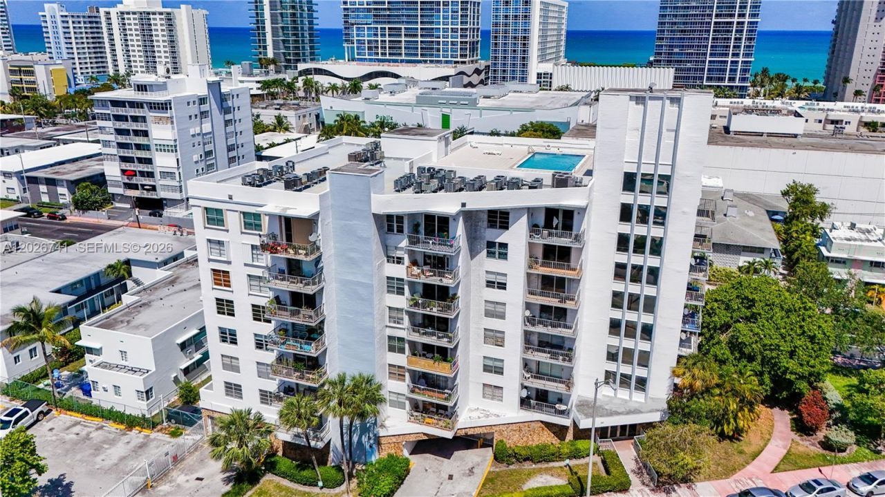 6801 Indian Creek Dr, Unit 602, Miami Beach, FL 33141 Photo