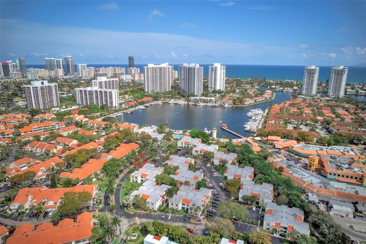3571 Magellan Cir , Unit 343-4, Aventura, FL 33180 Photo