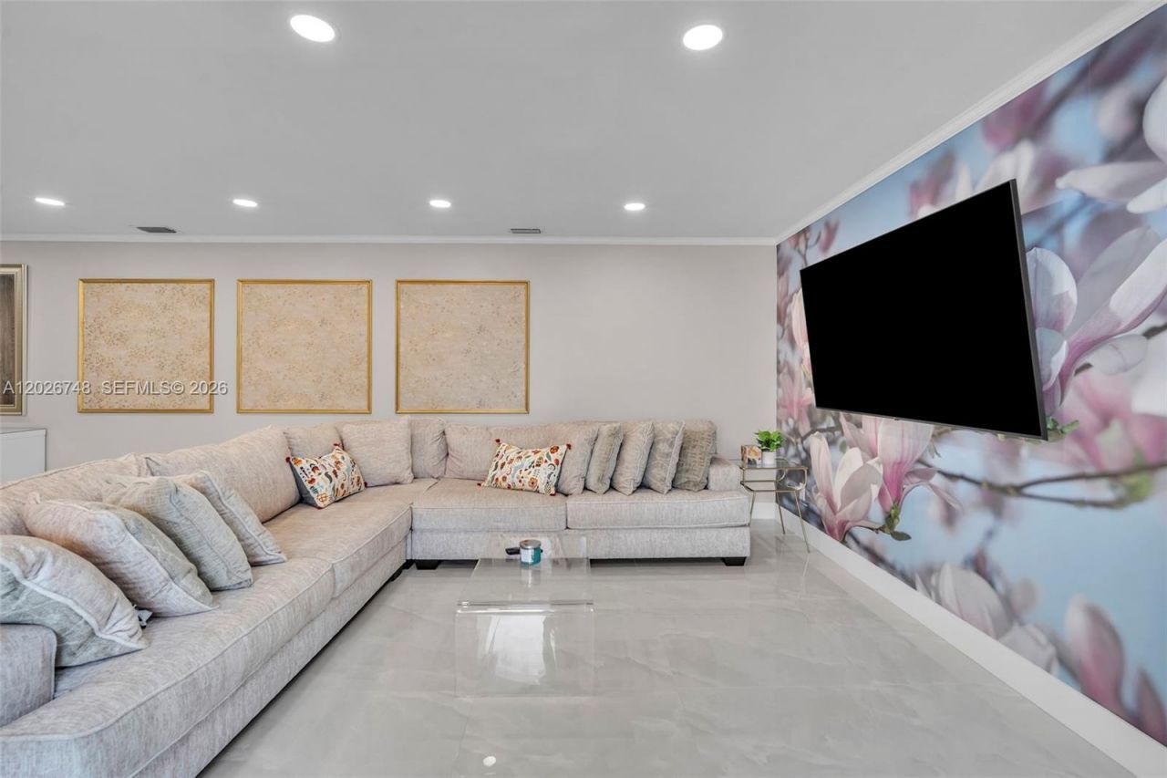 3571 Magellan Cir , Unit 343-4, Aventura, FL 33180 Photo