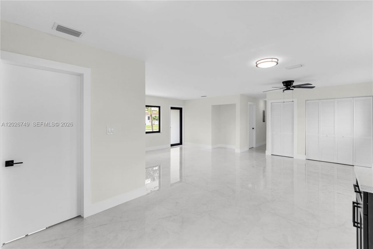 11373 SW 227th Ter , Miami, FL 33170 Photo
