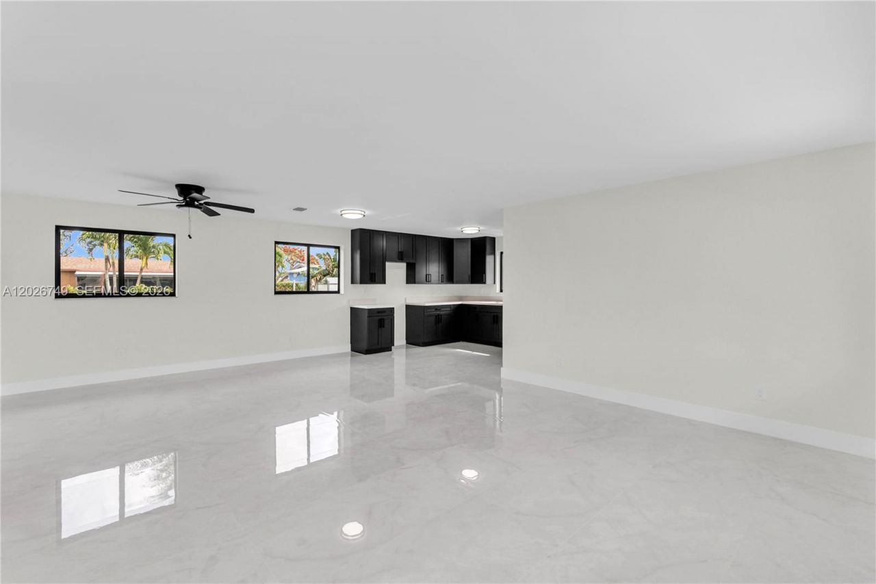 11373 SW 227th Ter , Miami, FL 33170 Photo