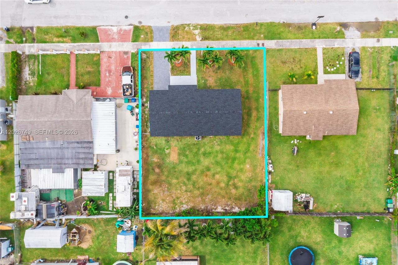 11373 SW 227th Ter , Miami, FL 33170 Photo