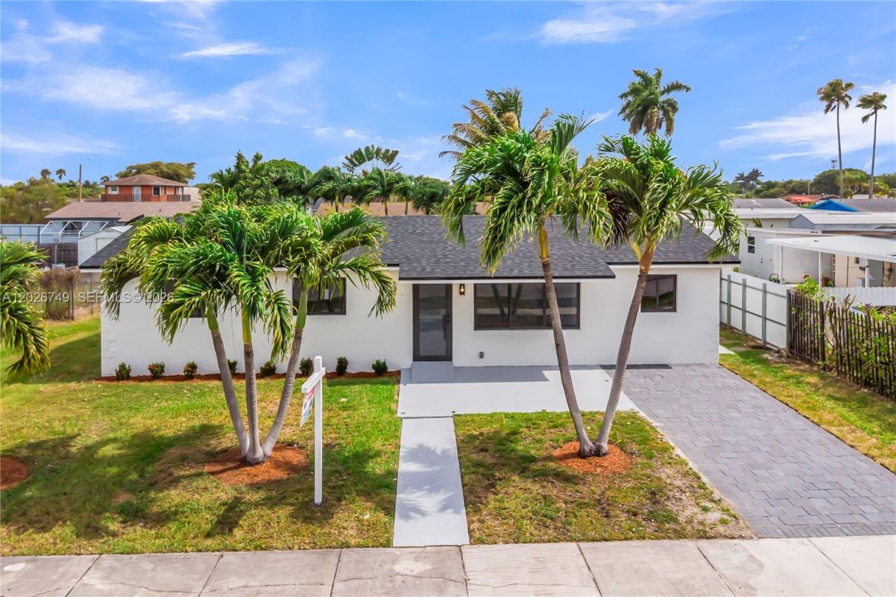 11373 SW 227th Ter , Miami, FL 33170 Photo