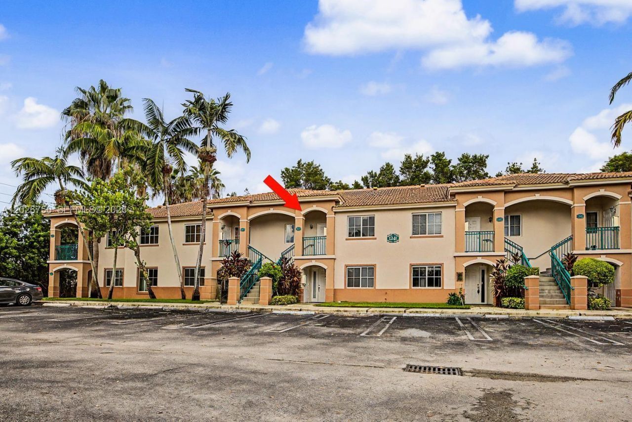 1241 SE 29th St, Unit 203-27, Homestead, FL 33035 Photo