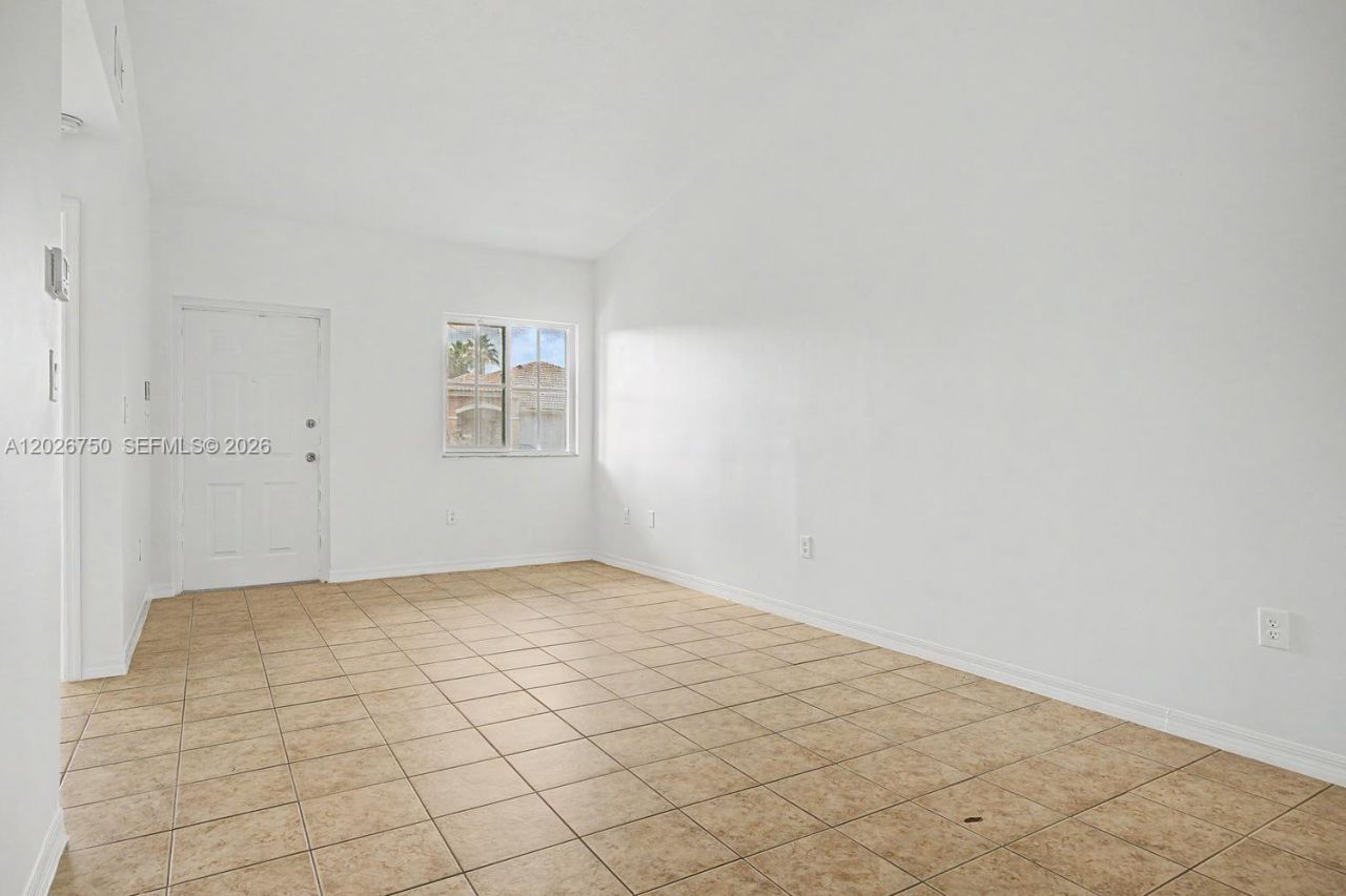 1241 SE 29th St, Unit 203-27, Homestead, FL 33035 Photo