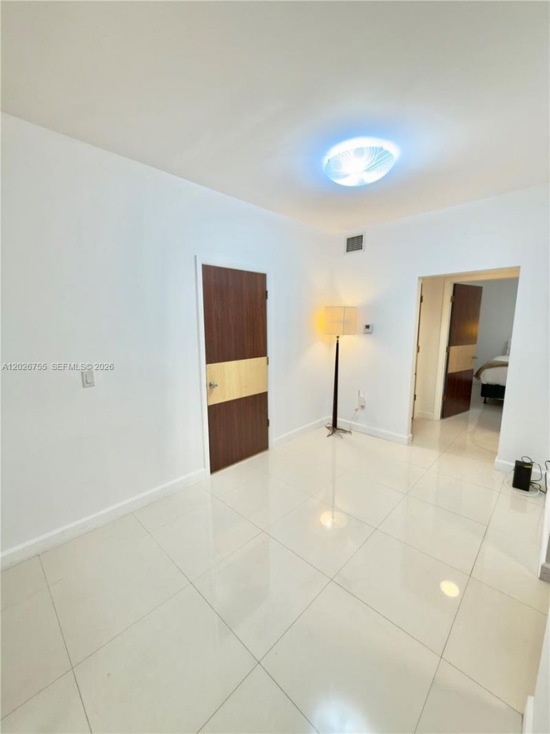 1029 94th St , Unit 12, Bay Harbor Islands, FL 33154 Photo