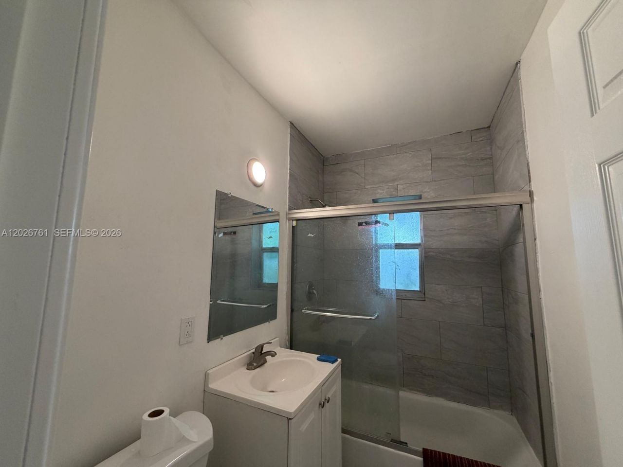541 SW 7th St, Unit 3, Miami, FL 33130 Photo