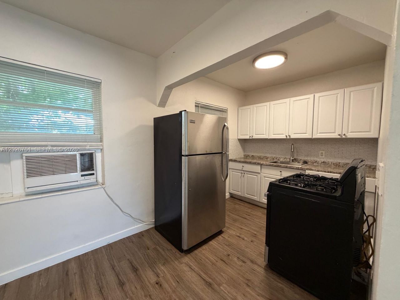 541 SW 7th St, Unit 3, Miami, FL 33130 Photo