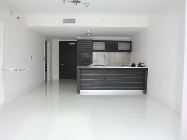 200 Biscayne Boulevard Way , Unit 4211, Miami, FL 33131