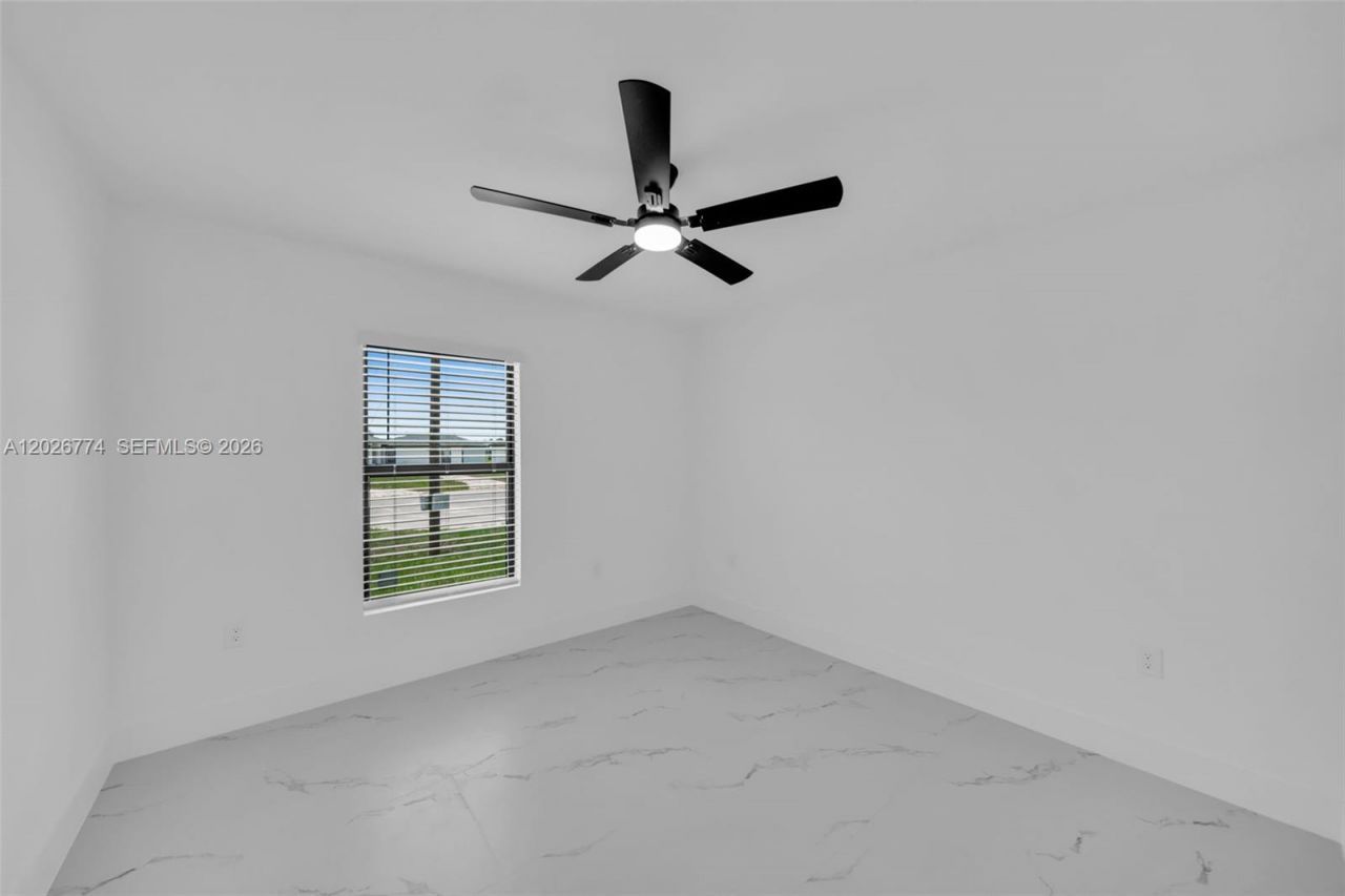 4984 Fairway Ct , Unit 4984, Lehigh Acres, FL 33171 Photo