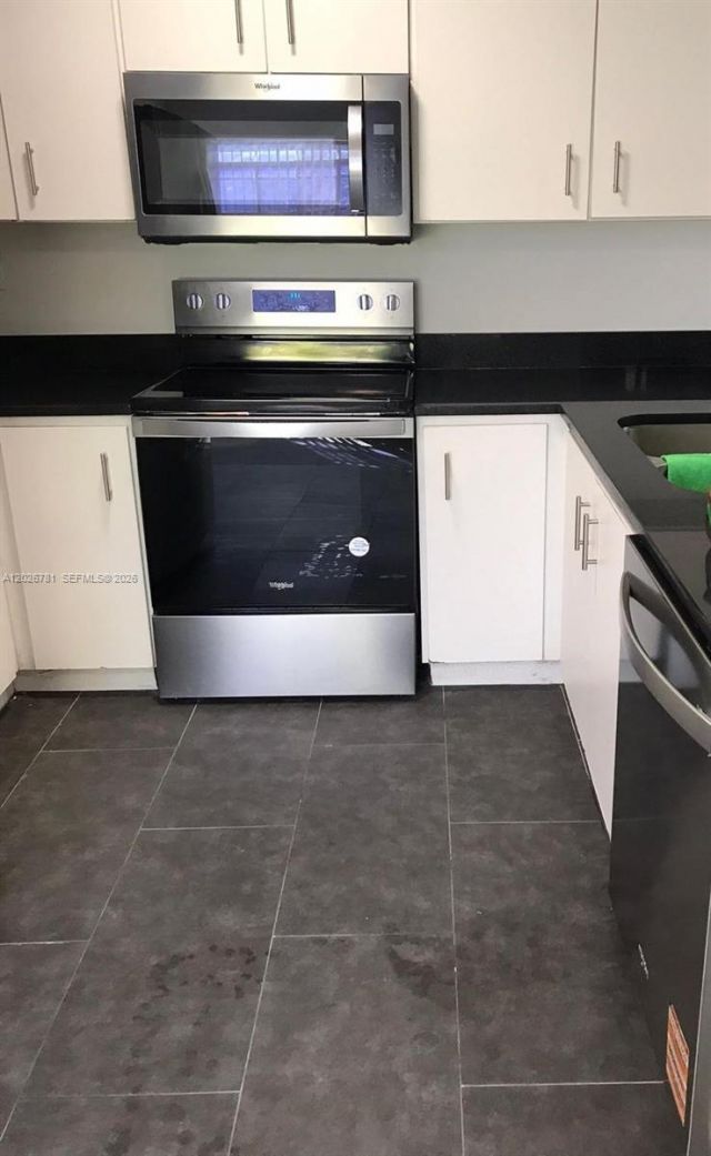 462 NE 210th Cir Ter , Unit 101-9, Miami, FL 33179 Photo