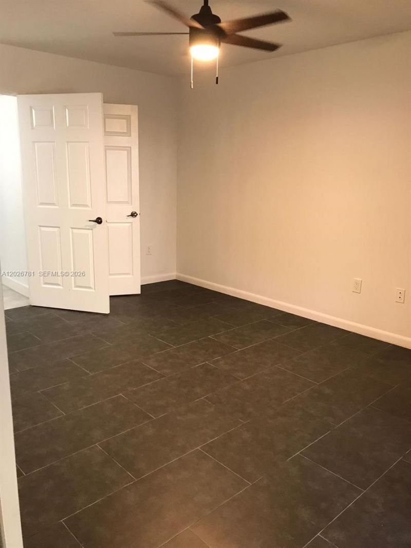 462 NE 210th Cir Ter , Unit 101-9, Miami, FL 33179 Photo