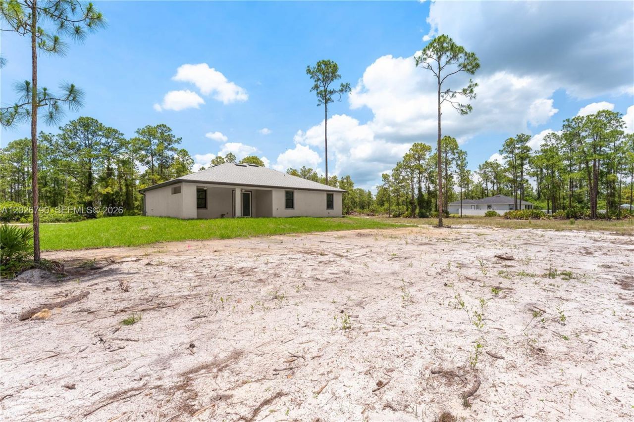 1116 Leroy Ave , Lehigh Acres, FL 33972 Photo
