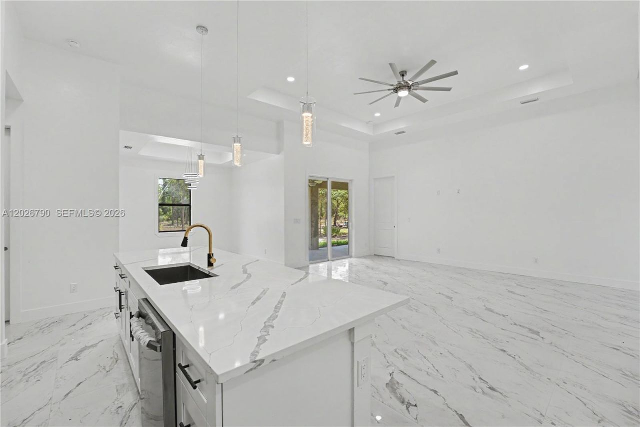 1116 Leroy Ave , Lehigh Acres, FL 33972 Photo