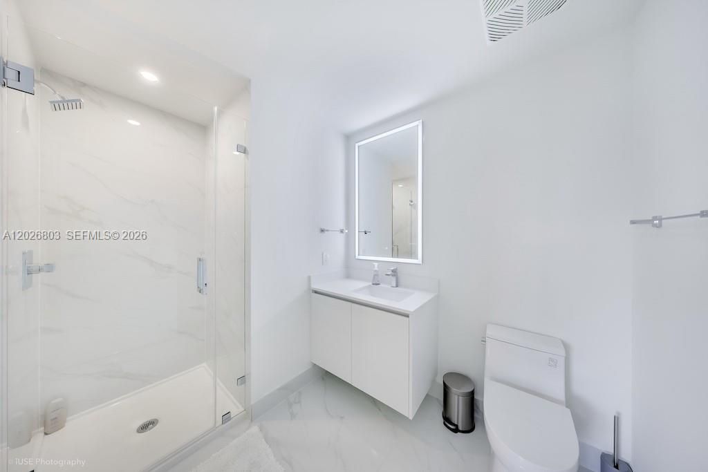 700 NE 24 St , Unit 1403, Miami, FL 33137 Photo