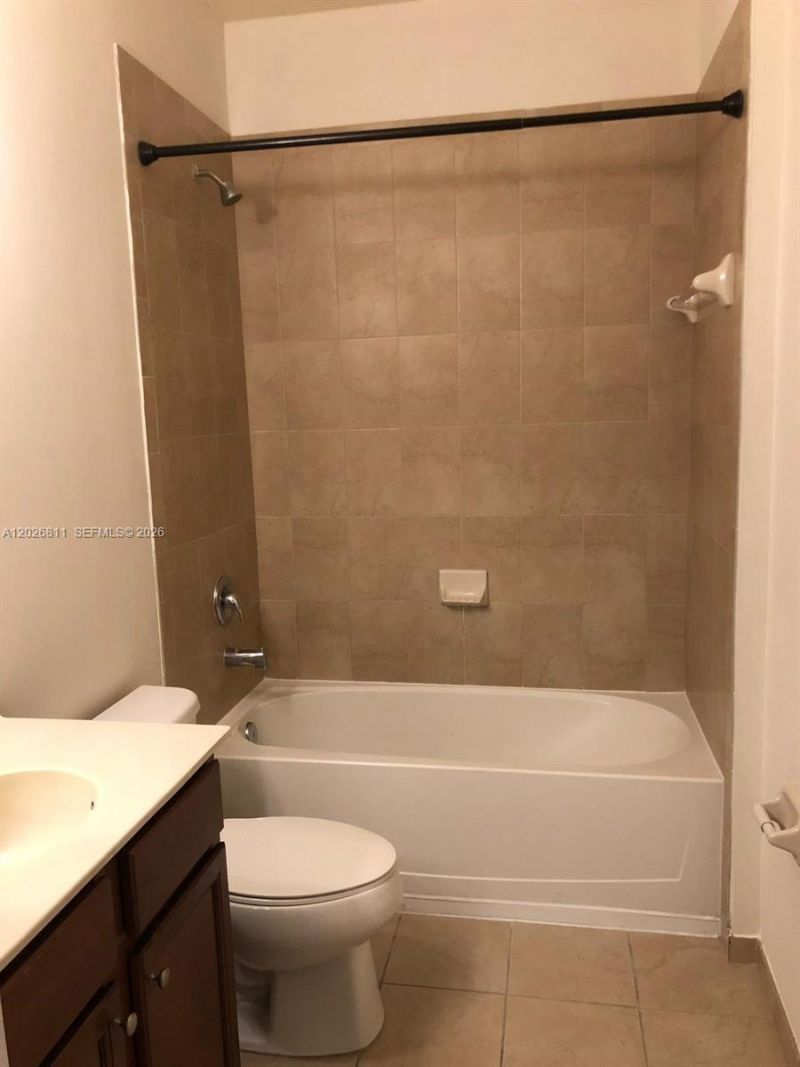 8960 NW 97th Ave , Unit 102, Doral, FL 33178 Photo