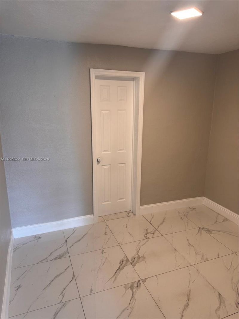 1705 Davie Blvd, Fort Lauderdale, FL 33312 Photo