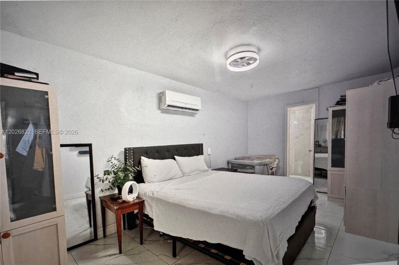 1705 Davie Blvd , Fort Lauderdale, FL 33312 Photo