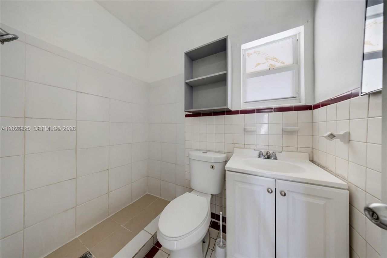 840 NW 4th St , Miami, FL 33128 Photo