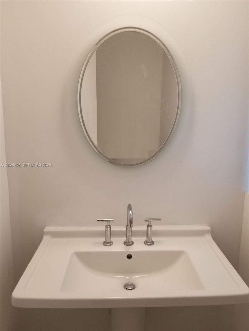 6580 Indian Creek Dr , Unit 201, Miami Beach, FL 33141 Photo