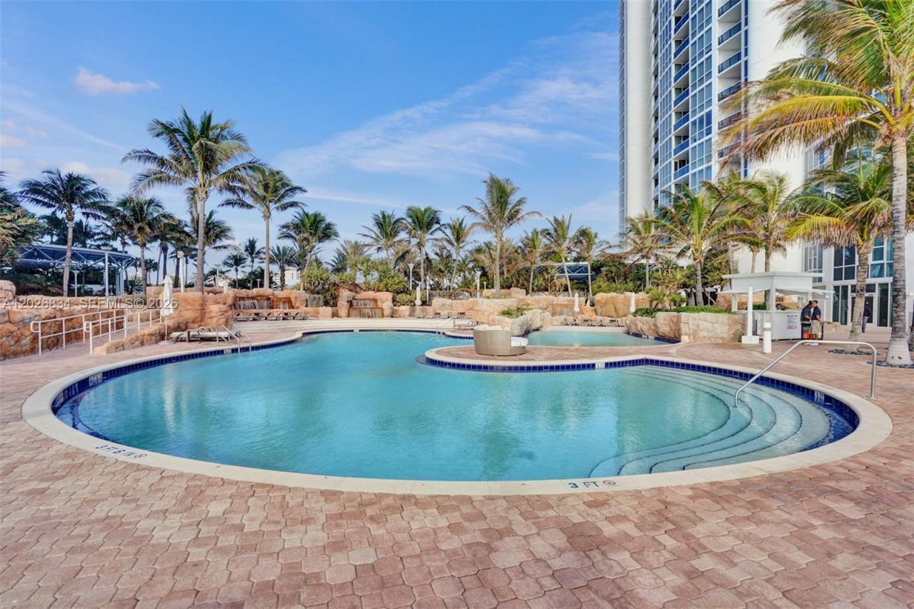 18201 Collins Ave , Unit 3309, Sunny Isles Beach, FL 33160 Photo
